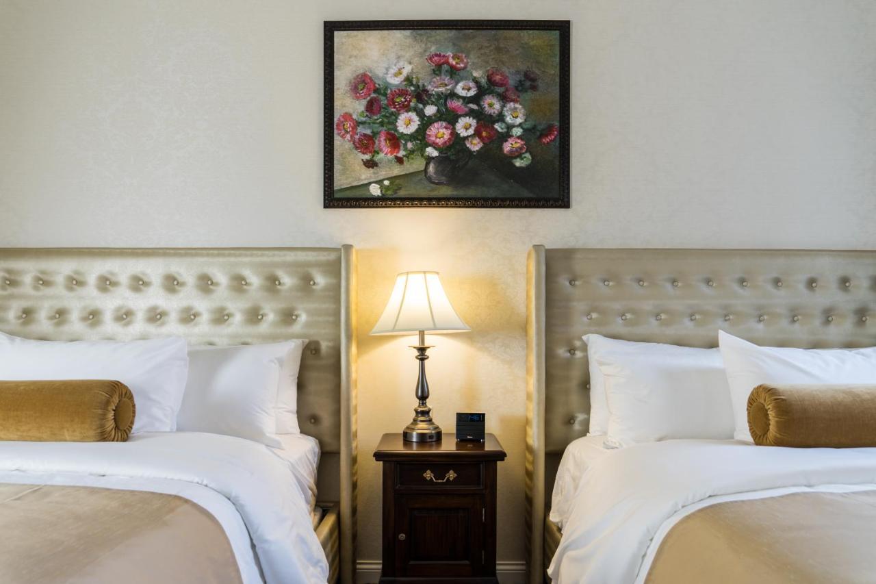 The Mount Vernon Grand Hotel Bagian luar foto